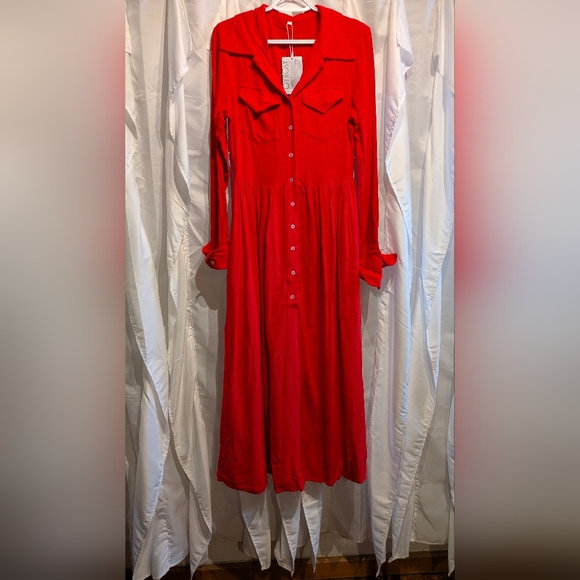 Oyrosy Dresses & Skirts - B1 NWT Oyrosy Elegant Red Pleated Maxi Dress - Size XS